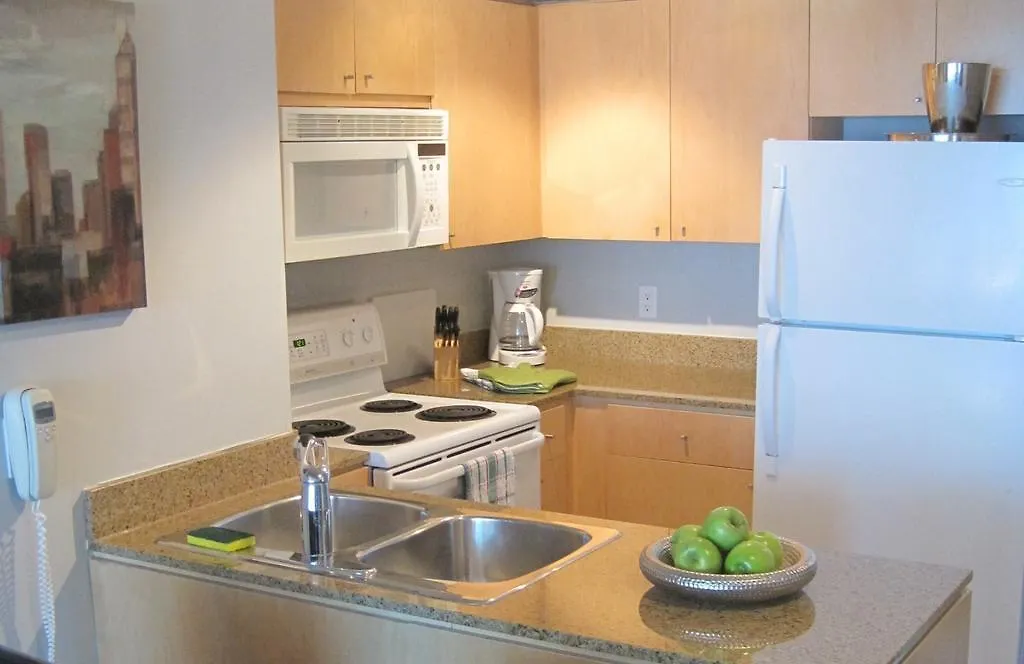 Skydome Furnished Residences 0*, Toronto Canada