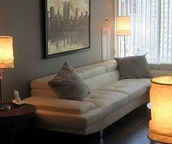 Skydome Furnished Residences 0*, Toronto