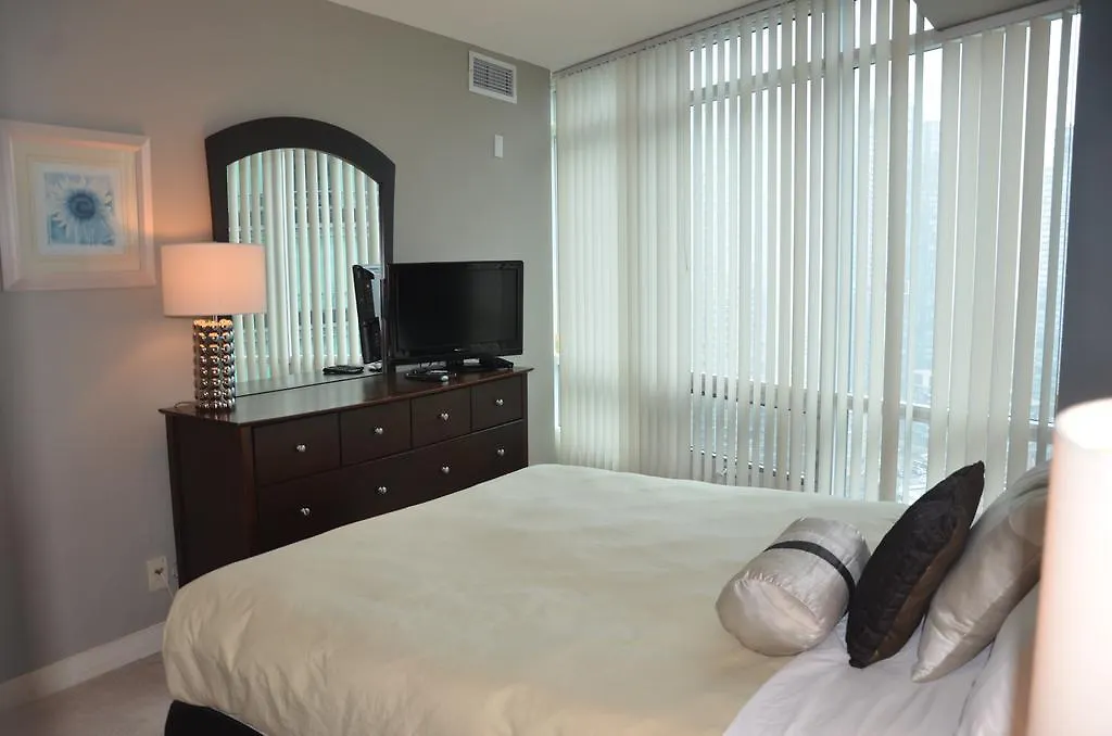 Skydome Furnished Residences 0*, Toronto Canada