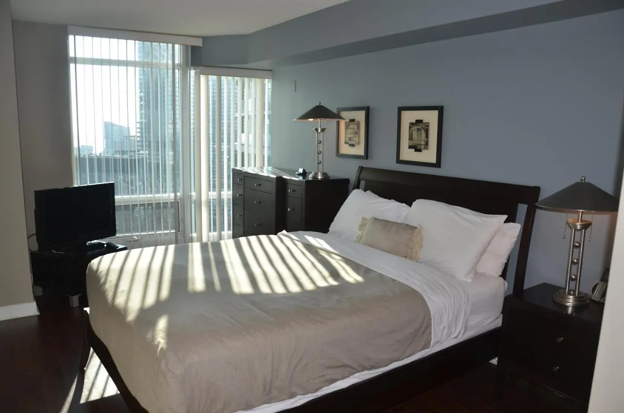 Apartment Skydome Furnished Residences Canada